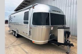 New 2024 Airstream RV International 27FB Twin Photo