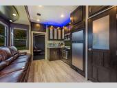 Momentum M-Class Stock Photo