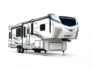 Outside - 2019 Avalanche 330GR Fifth Wheel