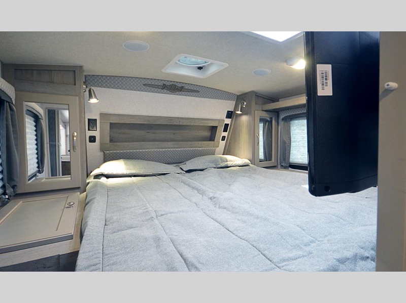 Northwood Arctic Fox Camper Truck Camper RVs For Sale