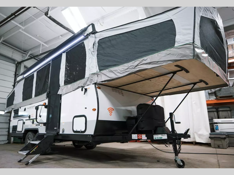 Used 2021 Forest River RV Flagstaff 29SC Folding Pop-Up