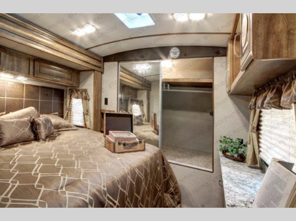 Used 2018 Keystone RV Laredo 334RE Travel Trailer at Garland RV of