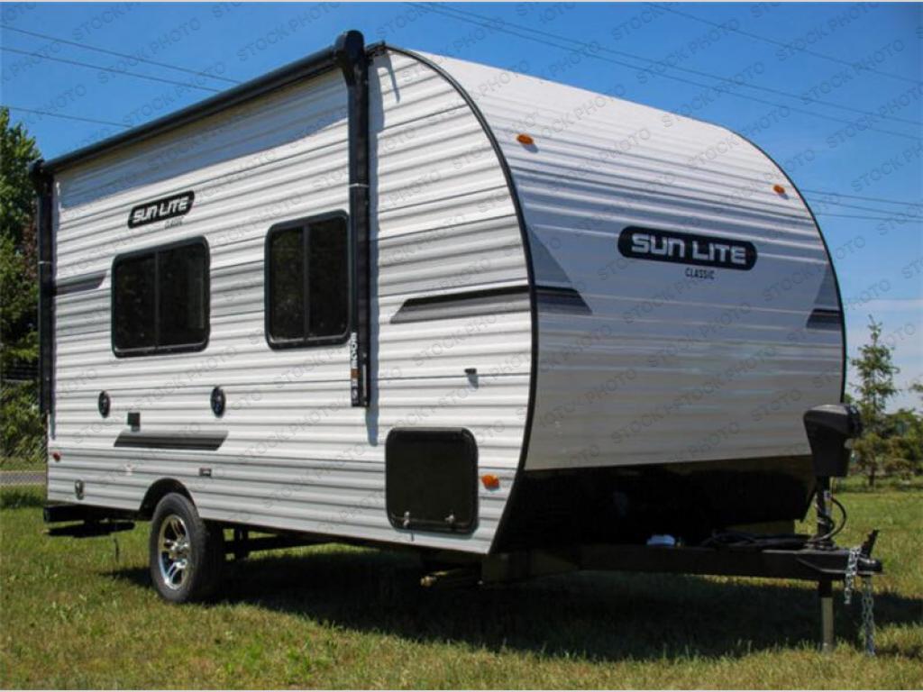 New 2024 Sunset Park RV Sun Lite 18RD Travel Trailer at Western RV Country Airdrie, AB 24A069