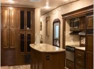 Used 2017 Prime Time RV Crusader 295RST image
