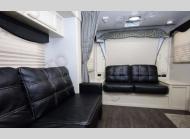 Used 2018 Winnebago Industries Towables Micro Minnie 2106DS image