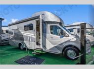 Used 2023 Tiffin Motorhomes Wayfarer 25 RW image
