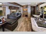 Used 2017 Forest River RV Vibe 268RKS image