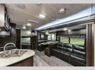 Used 2019 Heartland Pioneer 270BH image