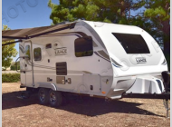 Used 2020 Lance Lance Travel Trailers 1685 image