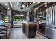 Used 2020 VanLeigh RV Beacon 39FBB image