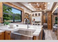 Used 2022 VanLeigh RV Beacon 41LKB image