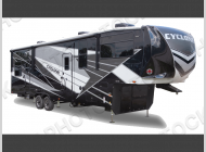 Used 2022 Heartland Cyclone 4006 image