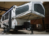 Used 2024 Forest River RV Flagstaff Classic 27KSHW image