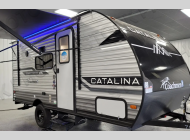 New 2025 Coachmen RV Catalina Summit Series 7 164BHX image