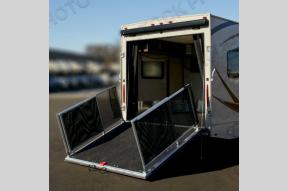 Used 2020 Thor Motor Coach Outlaw 29J Photo
