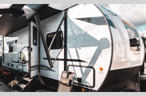 New 2024 Palomino SolAire 242RBS Photo
