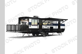 New 2025 Forest River RV Cherokee Grey Wolf 18RR Photo