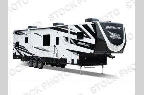 New 2025 Jayco Seismic 359 Photo