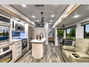 Inside - 2024 Bighorn Traveler 39MB Fifth Wheel