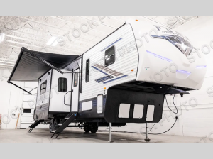 Outside - 2024 Puma Unleashed 383DSS Toy Hauler Fifth Wheel