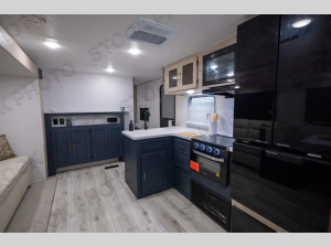 Inside - 2025 Avenger LE 28QBSLE Travel Trailer