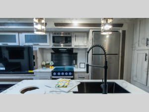 Inside - 2024 Wildcat MAXX 278RLX Travel Trailer