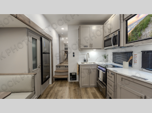 Inside - 2026 Avenue All-Access 28BH Fifth Wheel