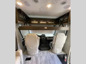 Inside - 2025 Mirada 35OS Motor Home Class A