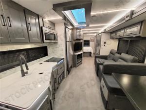 Inside - 2025 Encore 325SS Motor Home Class A