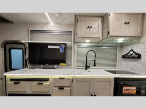 Inside - 2025 Prism Elite 24MBE Motor Home Class C - Diesel