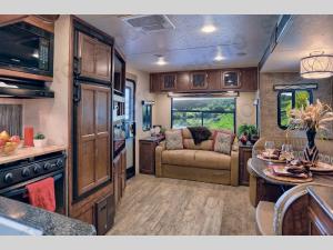 Inside - 2017 Freedom Express Liberty Edition 279RLDS Travel Trailer