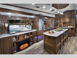 Outside - 2018 Cardinal 3456RL Fifth Wheel