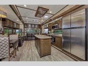 Inside - 2019 Solitude 384GK Fifth Wheel