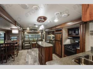 Outside - 2019 North Trail 32RETS King Travel Trailer