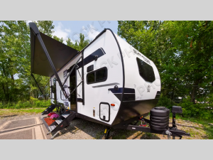 Outside - 2025 Surveyor Legend 235FKLE Travel Trailer