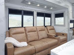 Inside - 2025 Model Z 3110 Fifth Wheel