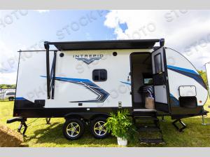 Outside - 2025 Intrepid 210i Travel Trailer