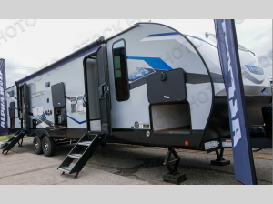 Outside - 2024 Cherokee Alpha Wolf 30RDB-L Travel Trailer