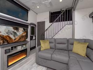 Inside - 2025 Residence 40CLDL Destination Trailer