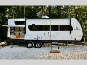 Outside - 2025 E-Series 22MLQ Travel Trailer