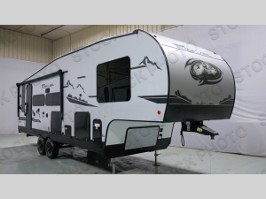 Outside - 2025 Cherokee Black Label 245TRBL Fifth Wheel