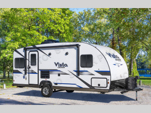 Outside - 2025 Vista Cruiser 19ERD Travel Trailer