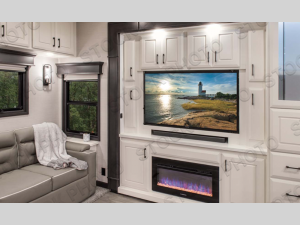 Inside - 2025 Mobile Suites MS Houston Fifth Wheel