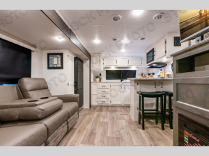 Inside - 2025 Stratus SR262VFK Travel Trailer