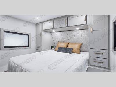 2025 Eagle Travel Trailer - 295RUCD | Jayco, Inc
