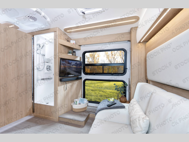 2023 awd ford transit motorhome leisure wonder rear lounge 24rl