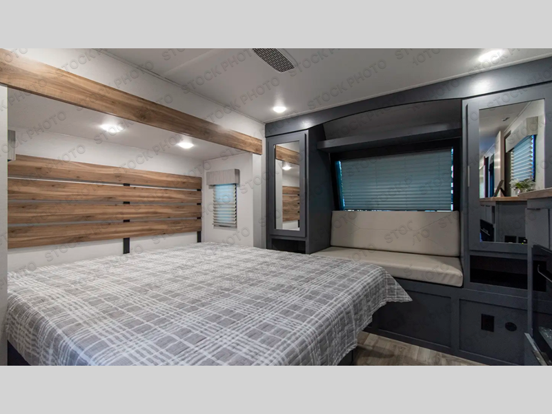 New 2024 Prime Time RV LaCrosse 3500DB Travel Trailer at Michael Hohl