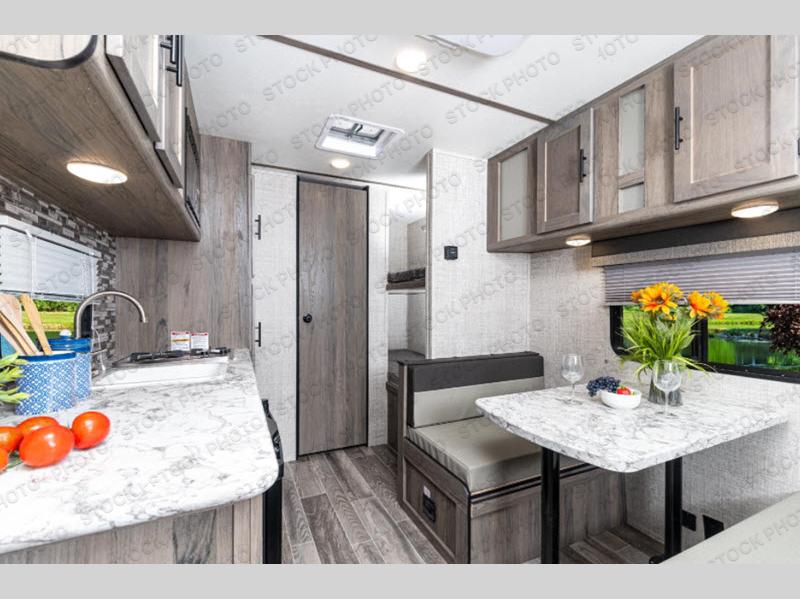 【手渡し】Town & CountryPRO-SERIES SUPER-LITE New Gulf Stream RV Ameri-Lite Super Lite 198BH Travel Trailer for