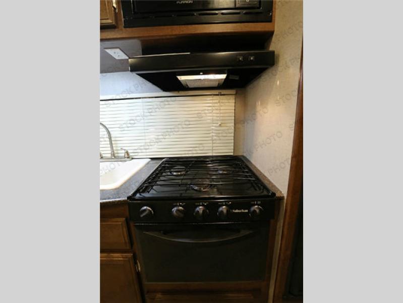 Used 2017 Coachmen RV Freedom Express 248RBS Travel Trailer at Sky