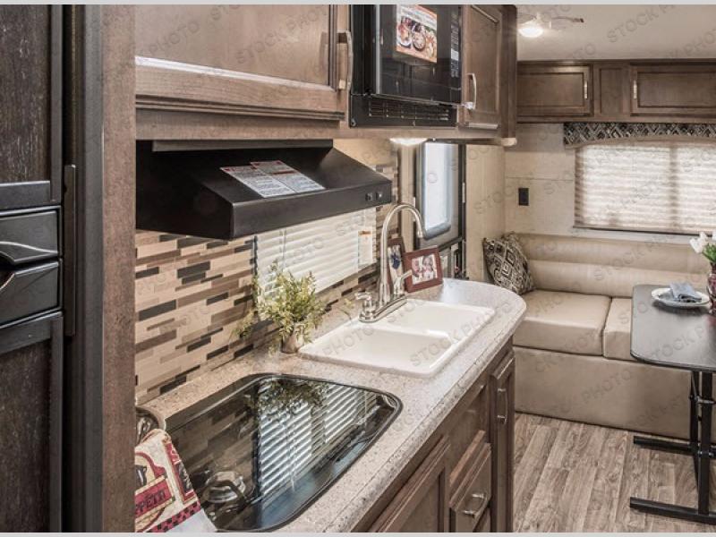 2017 Venture Rv sonic